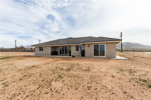 22562 Houston Street, Apple Valley, CA 92308