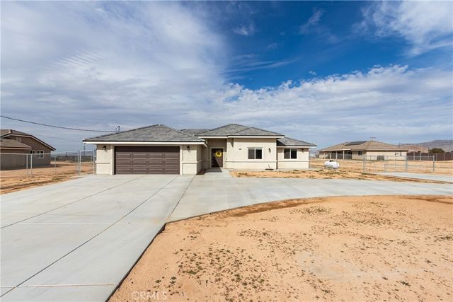 22562 Houston Street, Apple Valley, CA 92308