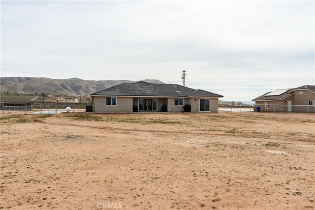 22562 Houston Street, Apple Valley, CA 92308