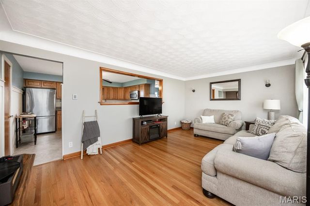 29 Lee Street, Bethalto, IL 62010