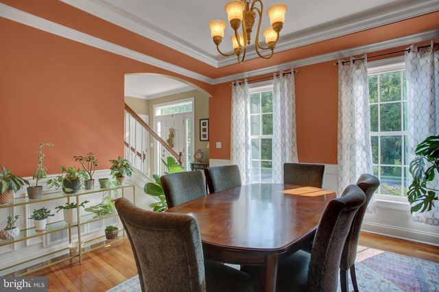 492 FRANCIS DR, Mechanicsburg, PA 17050