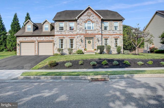 492 FRANCIS DR, Mechanicsburg, PA 17050