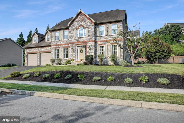 492 FRANCIS DR, Mechanicsburg, PA 17050