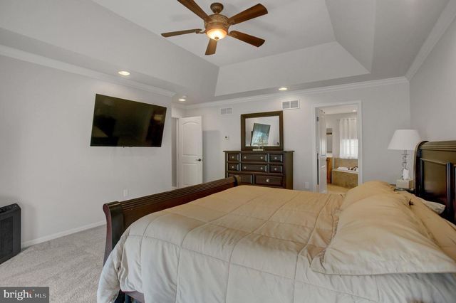 492 FRANCIS DR, Mechanicsburg, PA 17050