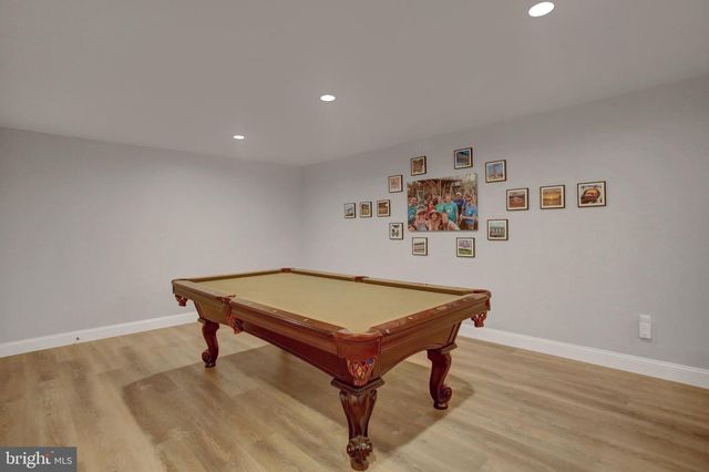 492 FRANCIS DR, Mechanicsburg, PA 17050