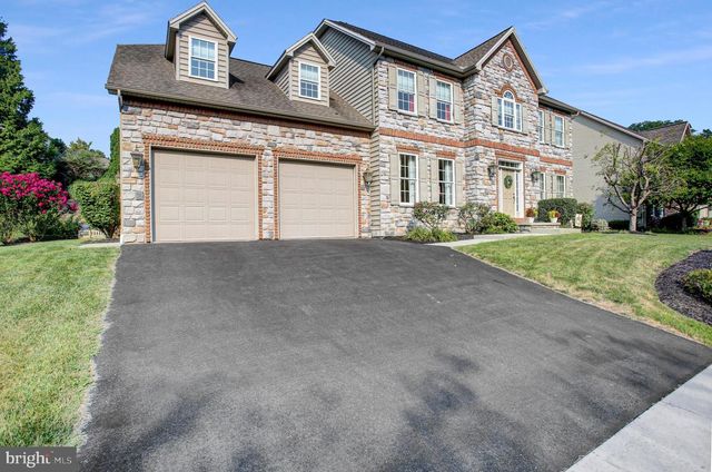 492 FRANCIS DR, Mechanicsburg, PA 17050