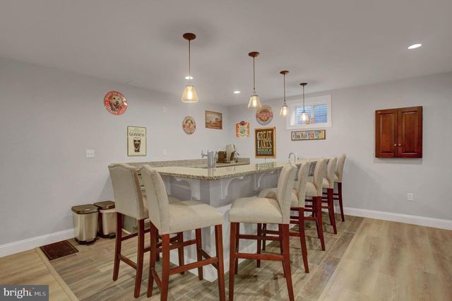 492 FRANCIS DR, Mechanicsburg, PA 17050