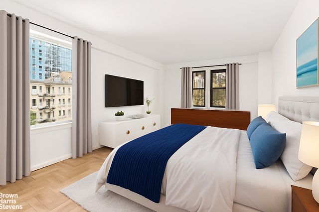 345 E 52nd St Apt 9H, New York City, NY 10022