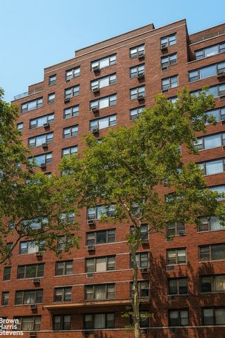 345 E 52nd St Apt 9H, New York City, NY 10022