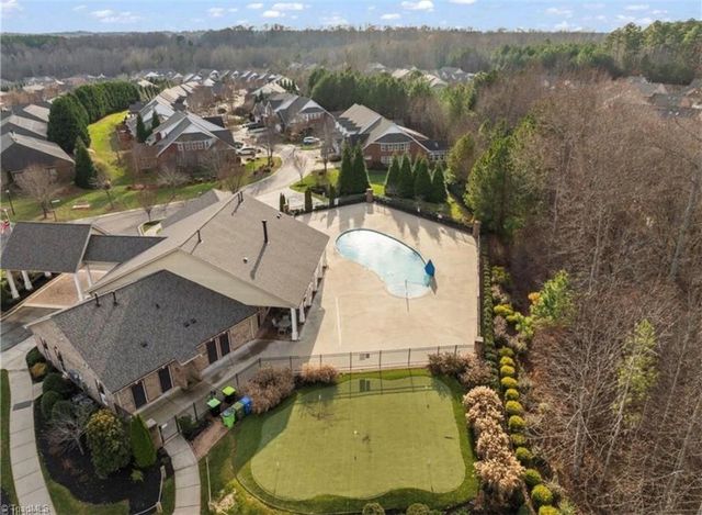 203 Zurich Court, Winston-salem, NC 27127