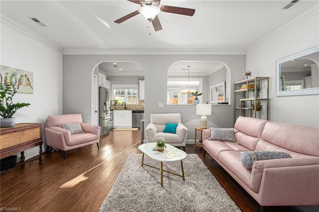 203 Zurich Court, Winston-salem, NC 27127