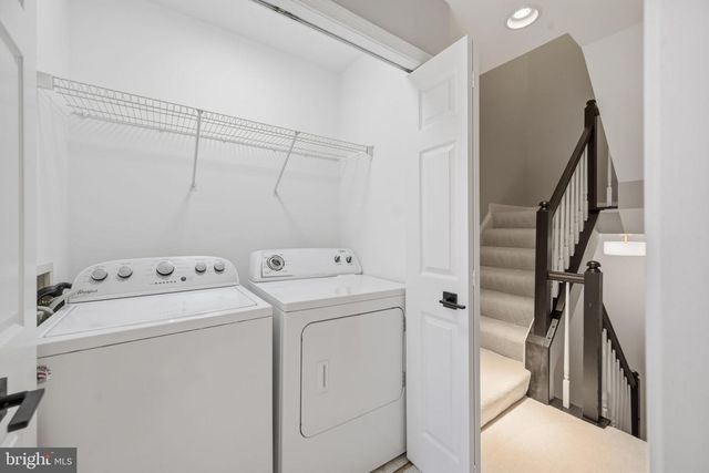 1719 22ND CT N, Arlington, VA 22209