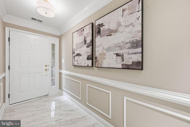 1719 22ND CT N, Arlington, VA 22209