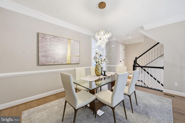 1719 22ND CT N, Arlington, VA 22209