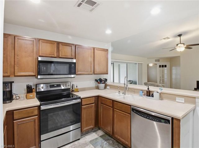 731 Long Lines LN, Lehigh Acres, FL 33974