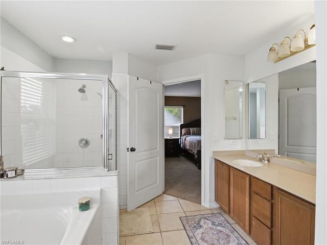 731 Long Lines LN, Lehigh Acres, FL 33974