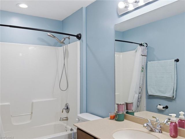 731 Long Lines LN, Lehigh Acres, FL 33974