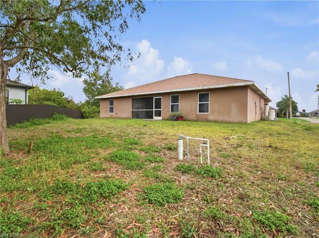 731 Long Lines LN, Lehigh Acres, FL 33974
