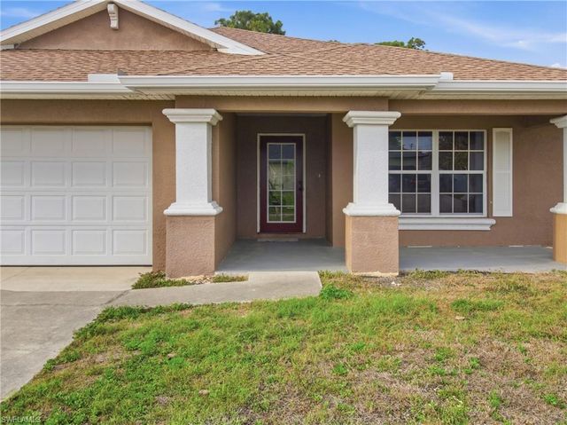 731 Long Lines LN, Lehigh Acres, FL 33974