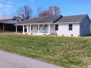 1522 Kirkwood Dr # 2, Murray, KY 42071