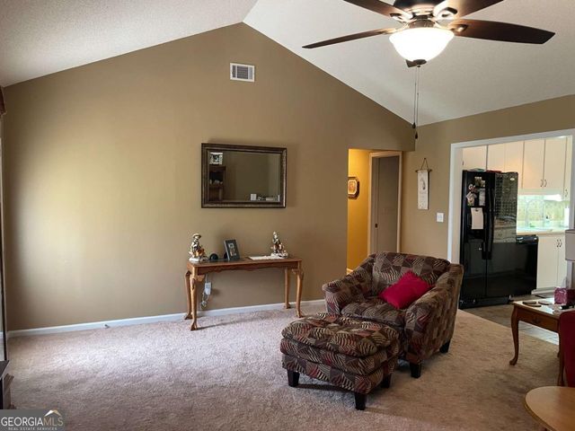 212 Rustin Street, Glennville, GA 30427