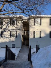 25 Lexington Hill 12, Harriman, NY 10926