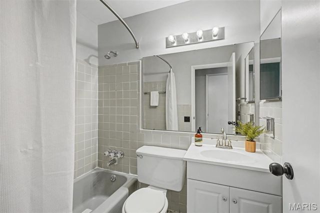 1475 Hollywood Lane, Florissant, MO 63033