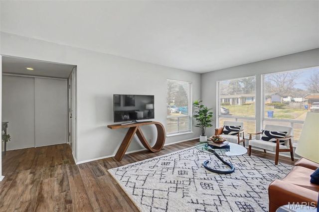 1475 Hollywood Lane, Florissant, MO 63033