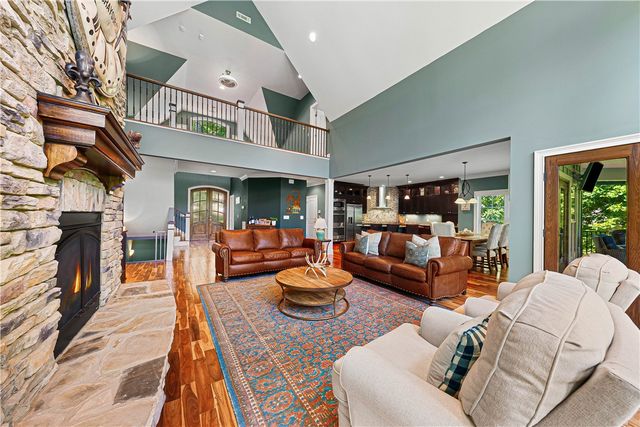 541 Riverstone Drive, Salem, SC 29676