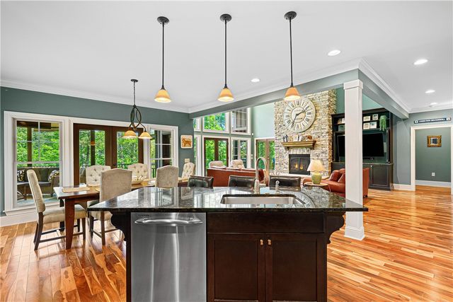 541 Riverstone Drive, Salem, SC 29676