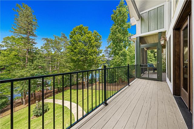541 Riverstone Drive, Salem, SC 29676