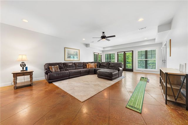 541 Riverstone Drive, Salem, SC 29676
