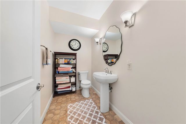 541 Riverstone Drive, Salem, SC 29676