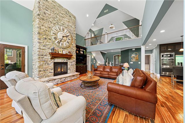 541 Riverstone Drive, Salem, SC 29676