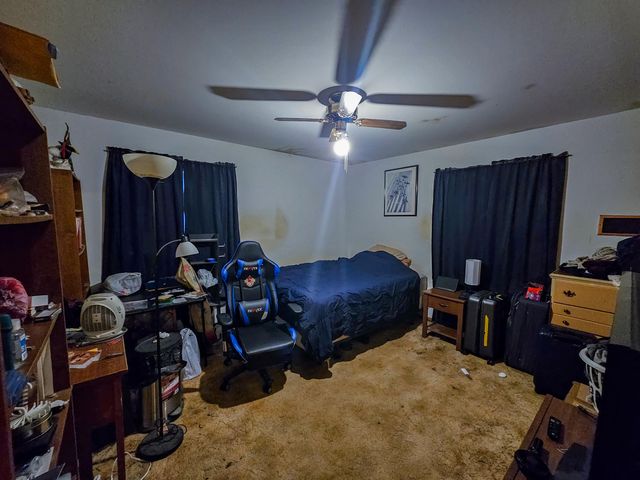 877 E Main Street, Willow Springs, MO 65793