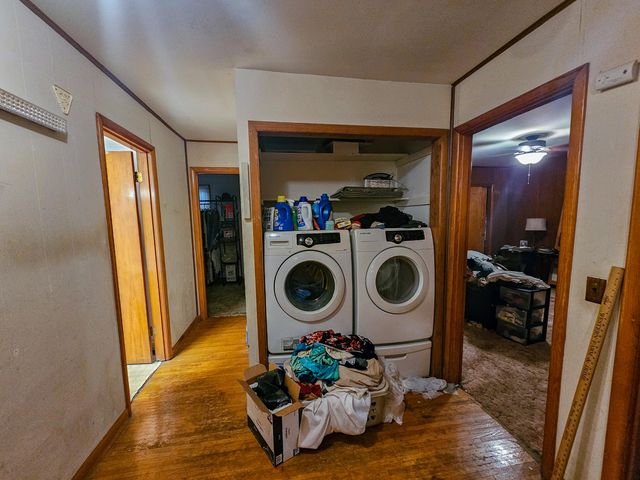 877 E Main Street, Willow Springs, MO 65793