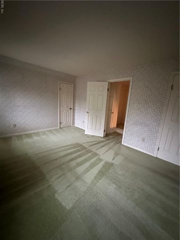 952 Ewell RD, Virginia Beach, VA 23455