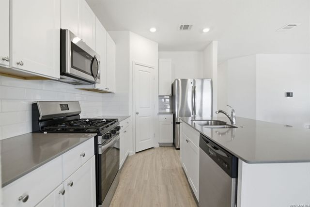 12811 Sage Turn, Converse, TX 78109