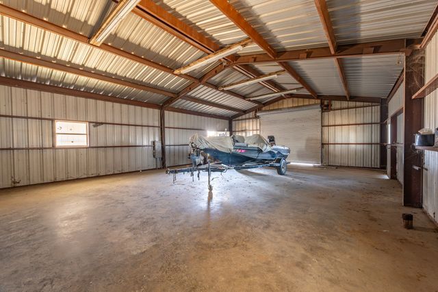 10184 S US Highway 281, Stephenville, TX 76401