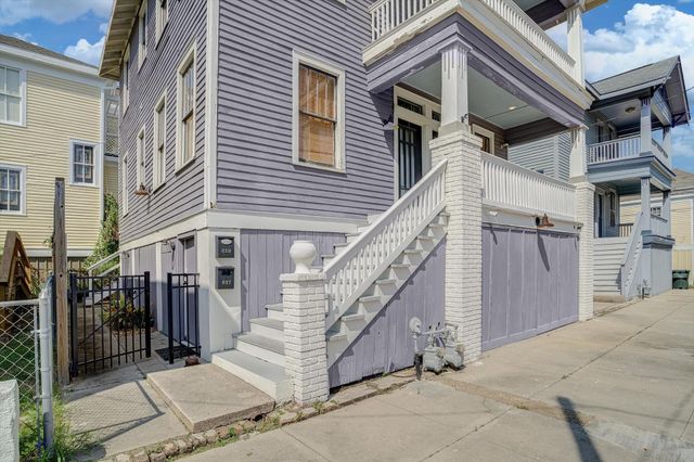 617 18th Street, Galveston, TX 77550