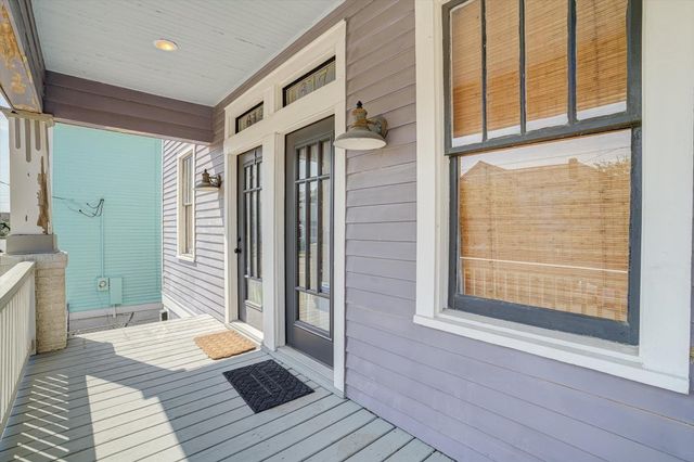 617 18th Street, Galveston, TX 77550