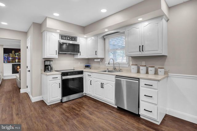 4339 STOUDTS FERRY BRIDGE RD, Reading, PA 19605