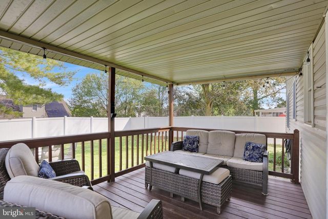 4339 STOUDTS FERRY BRIDGE RD, Reading, PA 19605