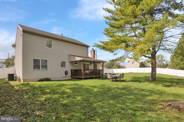 4339 STOUDTS FERRY BRIDGE RD, Reading, PA 19605