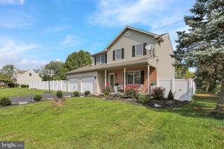 4339 STOUDTS FERRY BRIDGE RD, Reading, PA 19605