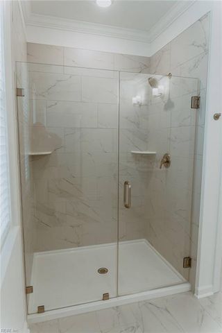 724 Crestfield DR, Chesapeake, VA 23320