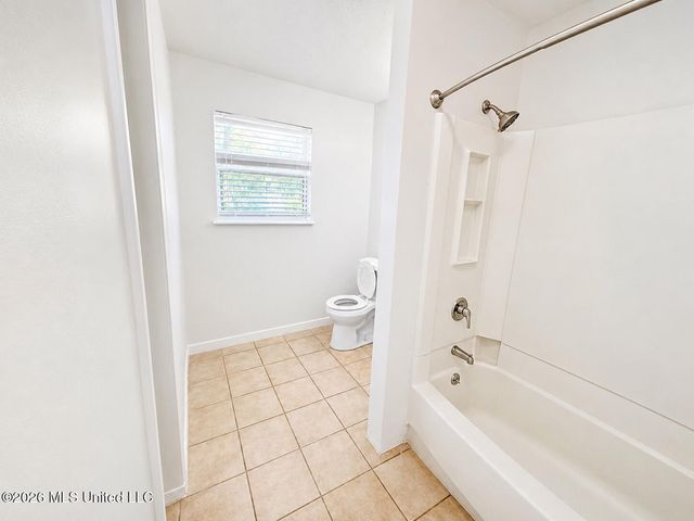 2613 W David Drive, Gulfport, MS 39503