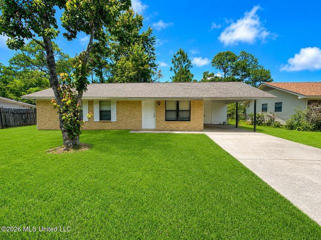 2613 W David Drive, Gulfport, MS 39503