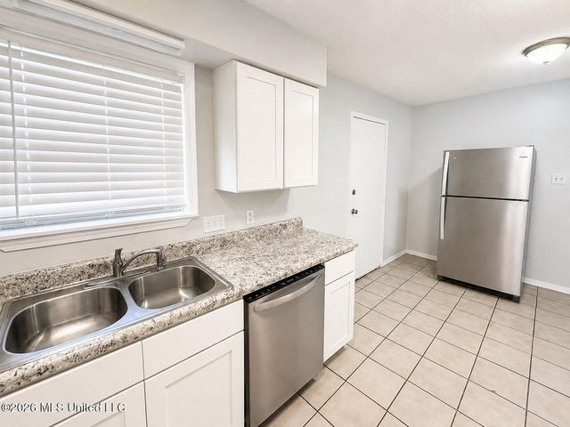 2613 W David Drive, Gulfport, MS 39503