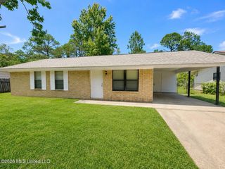 2613 W David Drive, Gulfport, MS 39503